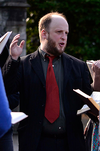Aldo Ceresa, of Brooklyn, United States, sings in the sunshine after the performance at All Souls Church. Photograph by Ewan Paterson, 2011. Aldo Ceresa, of Brooklyn, United States, sings in the sunshine after the performance at All Souls Church. Photograph by Ewan Paterson, 2011.